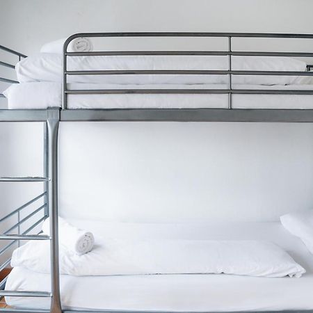 Sunny And Modern Apartment Ideal For Groups บาร์เซโลนา ภายนอก รูปภาพ
